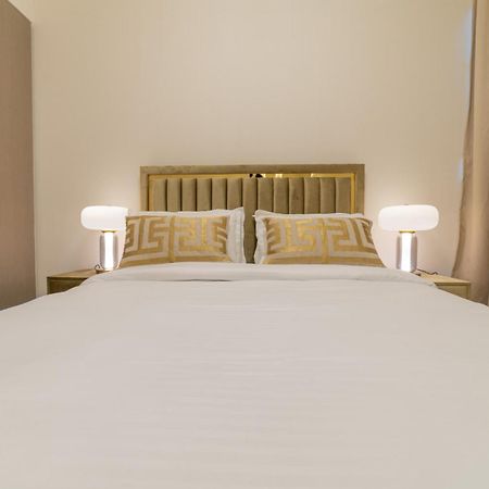 First Class 2Br With Full Dubai Boulevard View المظهر الخارجي الصورة